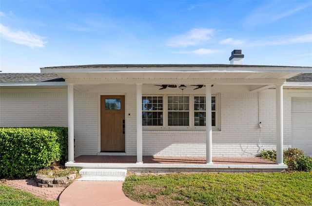 25618 SW 19TH AVENUE, Newberry, FL 32669