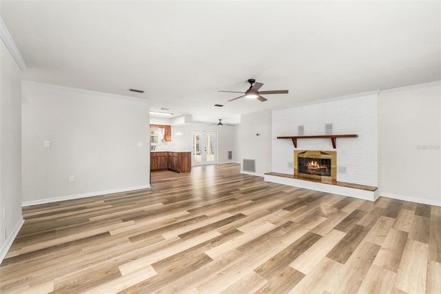25618 SW 19TH AVENUE, Newberry, FL 32669