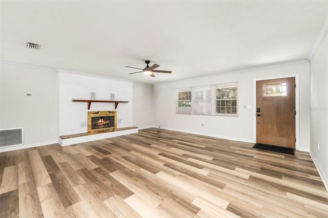 25618 SW 19TH AVENUE, Newberry, FL 32669
