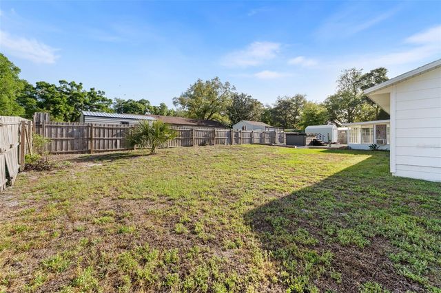 25618 SW 19TH AVENUE, Newberry, FL 32669