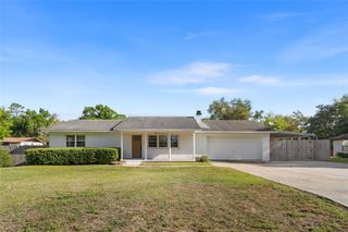 25618 SW 19TH AVENUE, Newberry, FL 32669