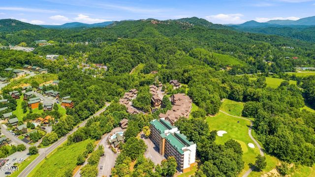 818 Golf View Boulevard, Pigeon Forge, TN 37863