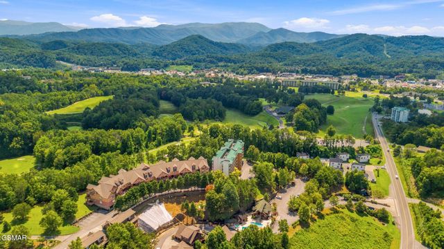 818 Golf View Boulevard, Pigeon Forge, TN 37863