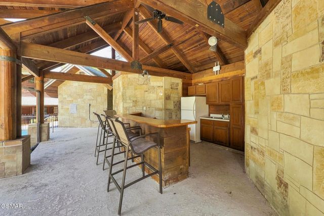 818 Golf View Boulevard, Pigeon Forge, TN 37863