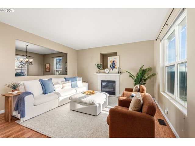 5288 Donohoe Ave, Eugene, OR 97402