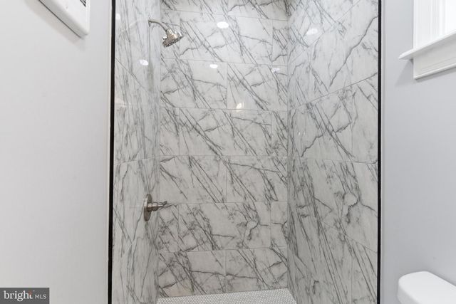 5812 WILLOWS AVE, Philadelphia, PA 19143