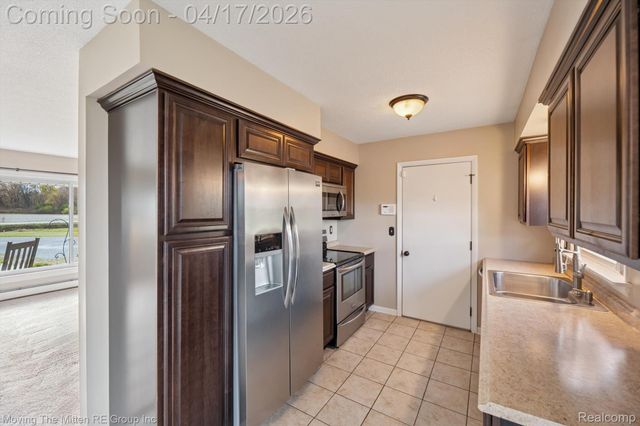 12000 Plank Road, Milan Township, MI 48160