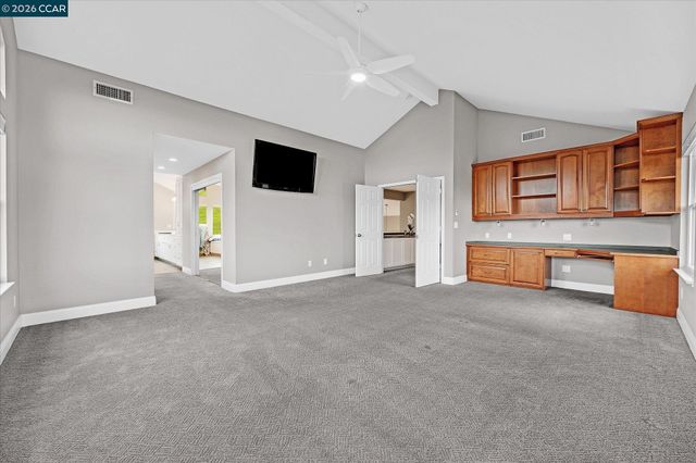 11205 Creekside Ct, Dublin, CA 94568