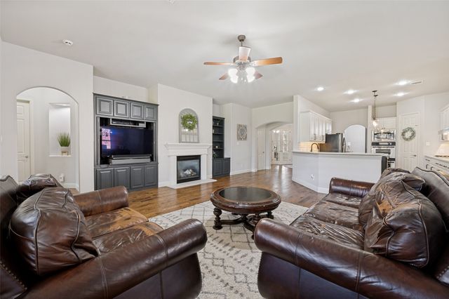 1331 Cedar Springs Drive, Prosper, TX 75078