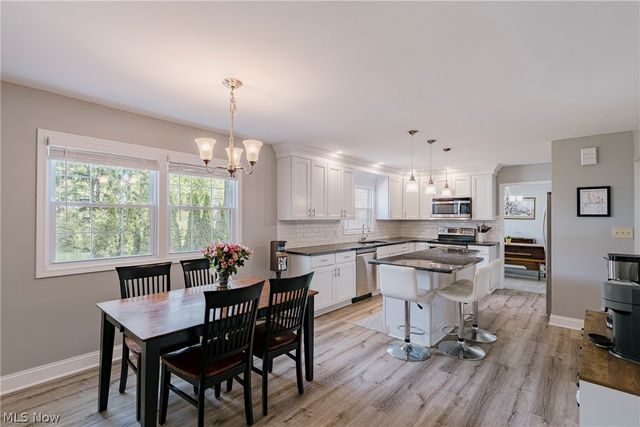 136 Blue Hill Lane, Fairlawn, OH 44333