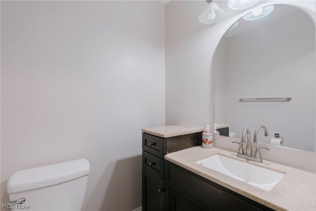 136 Blue Hill Lane, Fairlawn, OH 44333