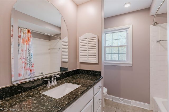 136 Blue Hill Lane, Fairlawn, OH 44333