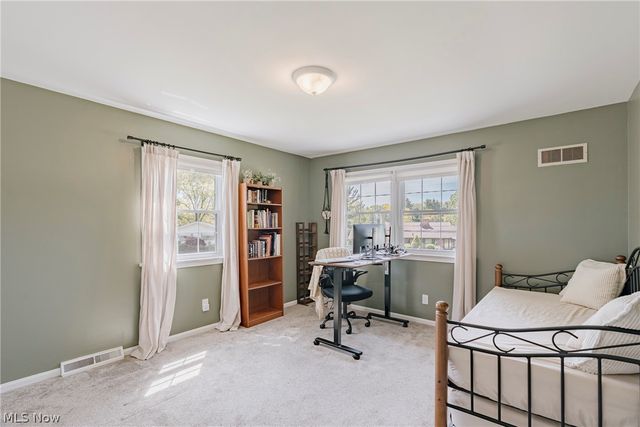 136 Blue Hill Lane, Fairlawn, OH 44333