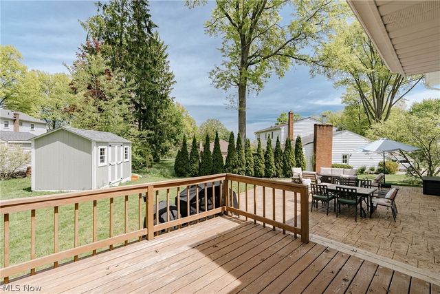136 Blue Hill Lane, Fairlawn, OH 44333