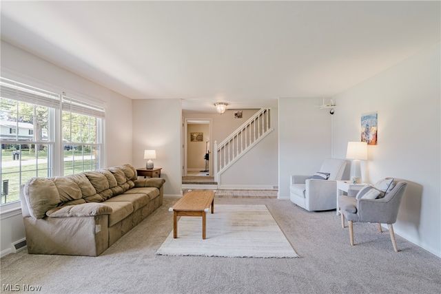 136 Blue Hill Lane, Fairlawn, OH 44333