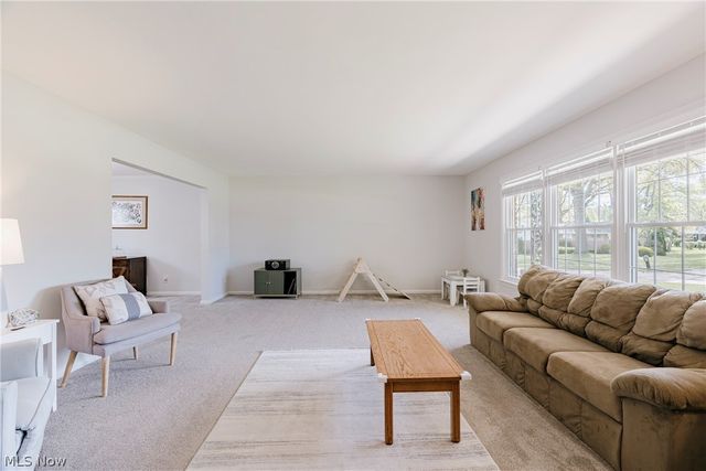 136 Blue Hill Lane, Fairlawn, OH 44333