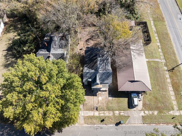 304 N 11th St, Muskogee, OK 74401