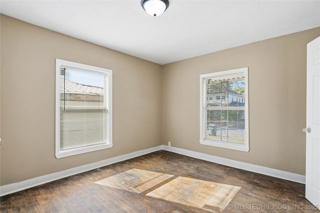 304 N 11th St, Muskogee, OK 74401