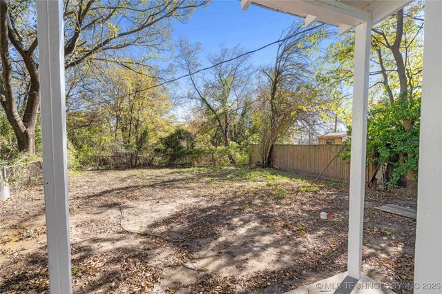 304 N 11th St, Muskogee, OK 74401