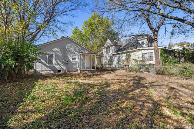 304 N 11th St, Muskogee, OK 74401