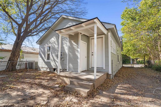 304 N 11th St, Muskogee, OK 74401