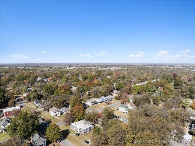 304 N 11th St, Muskogee, OK 74401