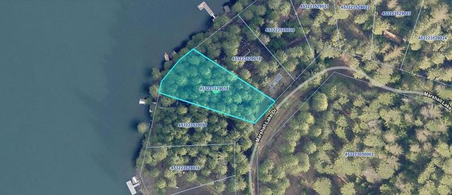 575 Marshall Lake Dr, Newport, WA 99156