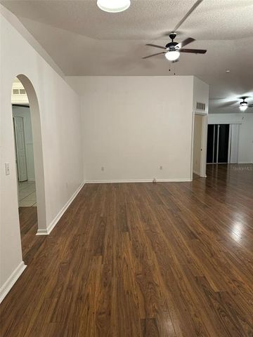 1518 STERNS DRIVE, Leesburg, FL 34748