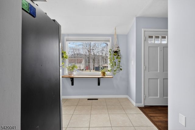 135 Riverview Rd, Phillipsburg Town, NJ 08865