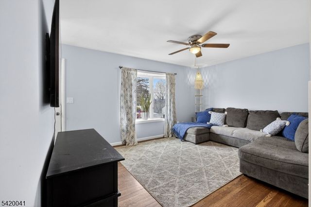 135 Riverview Rd, Phillipsburg Town, NJ 08865