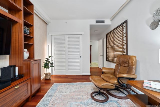 343 Hobron Lane L103, Honolulu, HI 96815