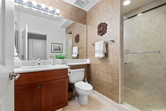 343 Hobron Lane L103, Honolulu, HI 96815
