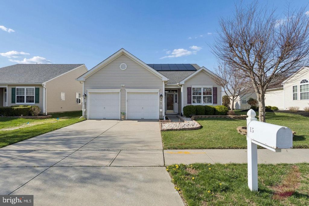 15 FAIRFIELD DR, WESTAMPTON, NJ 08060 — exterior