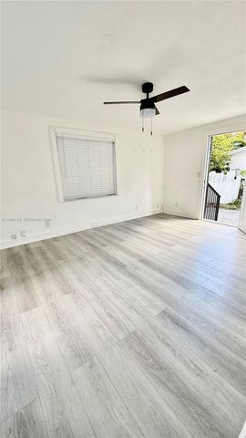 2238 NW 5th St 1, Miami, FL 33125