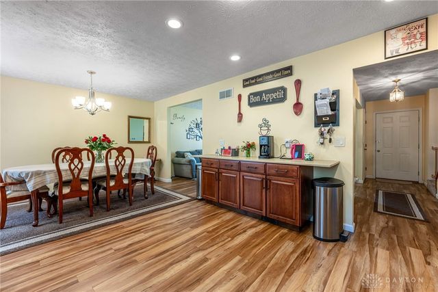 274 Tamarack Trail, Springboro, OH 45066