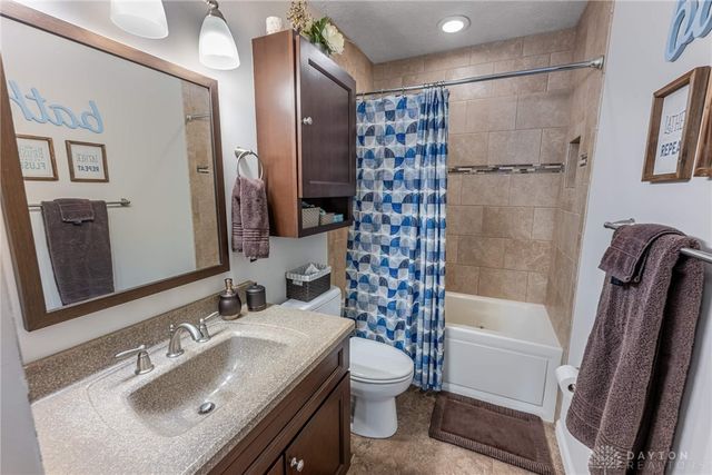 274 Tamarack Trail, Springboro, OH 45066