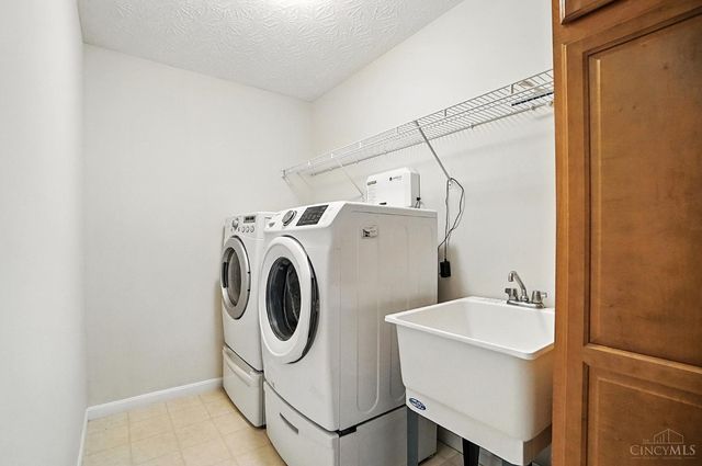 2139 Castle Pines Court, Hamilton, OH 45013