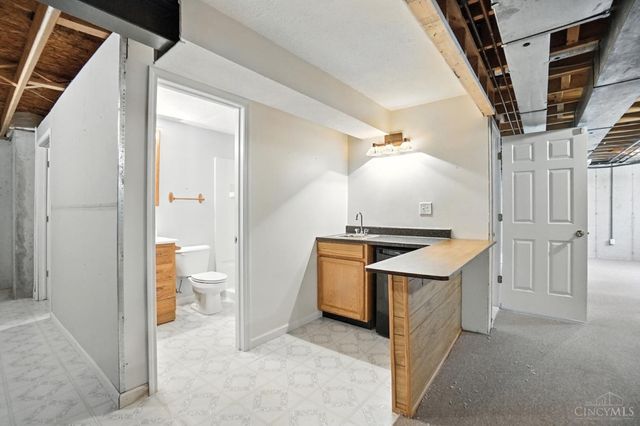 2139 Castle Pines Court, Hamilton, OH 45013