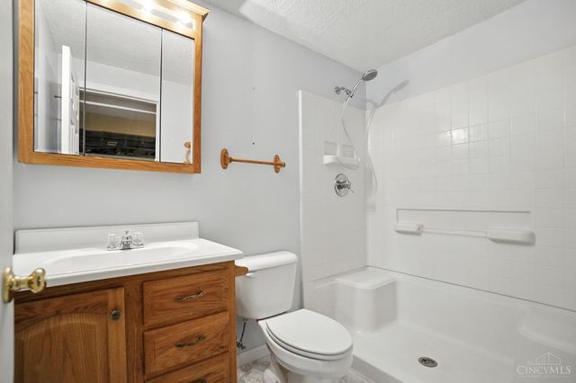 2139 Castle Pines Court, Hamilton, OH 45013