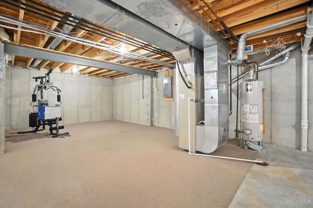 2139 Castle Pines Court, Hamilton, OH 45013