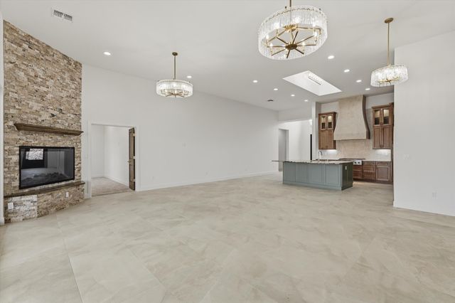 2021 Santa Ana Road NE, Rio Rancho, NM 87144