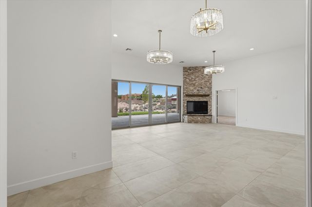 2021 Santa Ana Road NE, Rio Rancho, NM 87144
