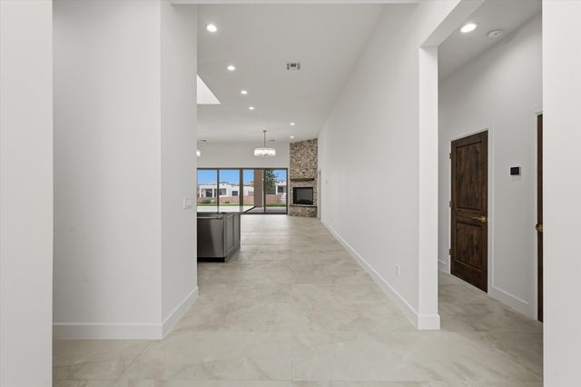 2021 Santa Ana Road NE, Rio Rancho, NM 87144
