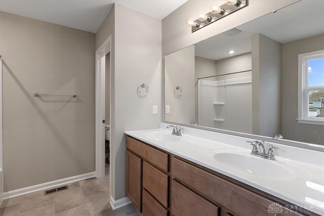 517 Iris Drive, Yellow Springs Vlg, OH 45387