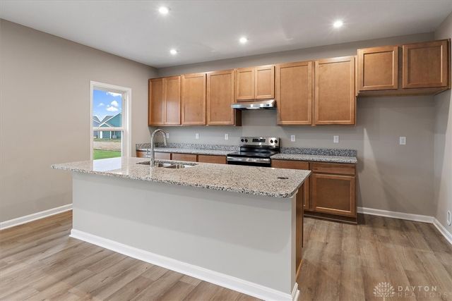 517 Iris Drive, Yellow Springs Vlg, OH 45387