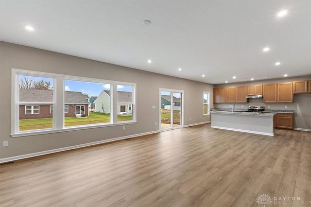 517 Iris Drive, Yellow Springs Vlg, OH 45387