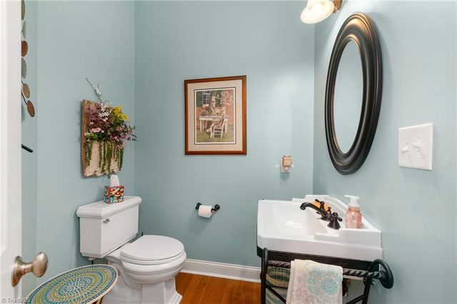 1147 NC Highway 62 W, High Point, NC 27263