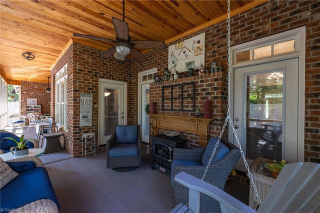 1147 NC Highway 62 W, High Point, NC 27263