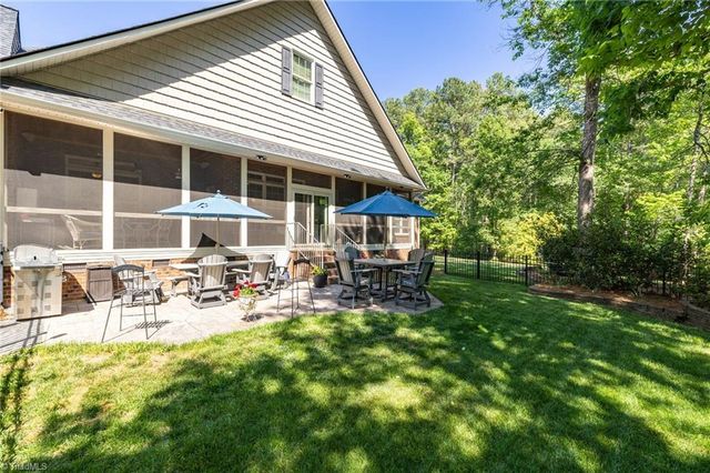 1147 NC Highway 62 W, High Point, NC 27263