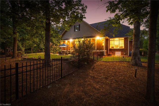 1147 NC Highway 62 W, High Point, NC 27263